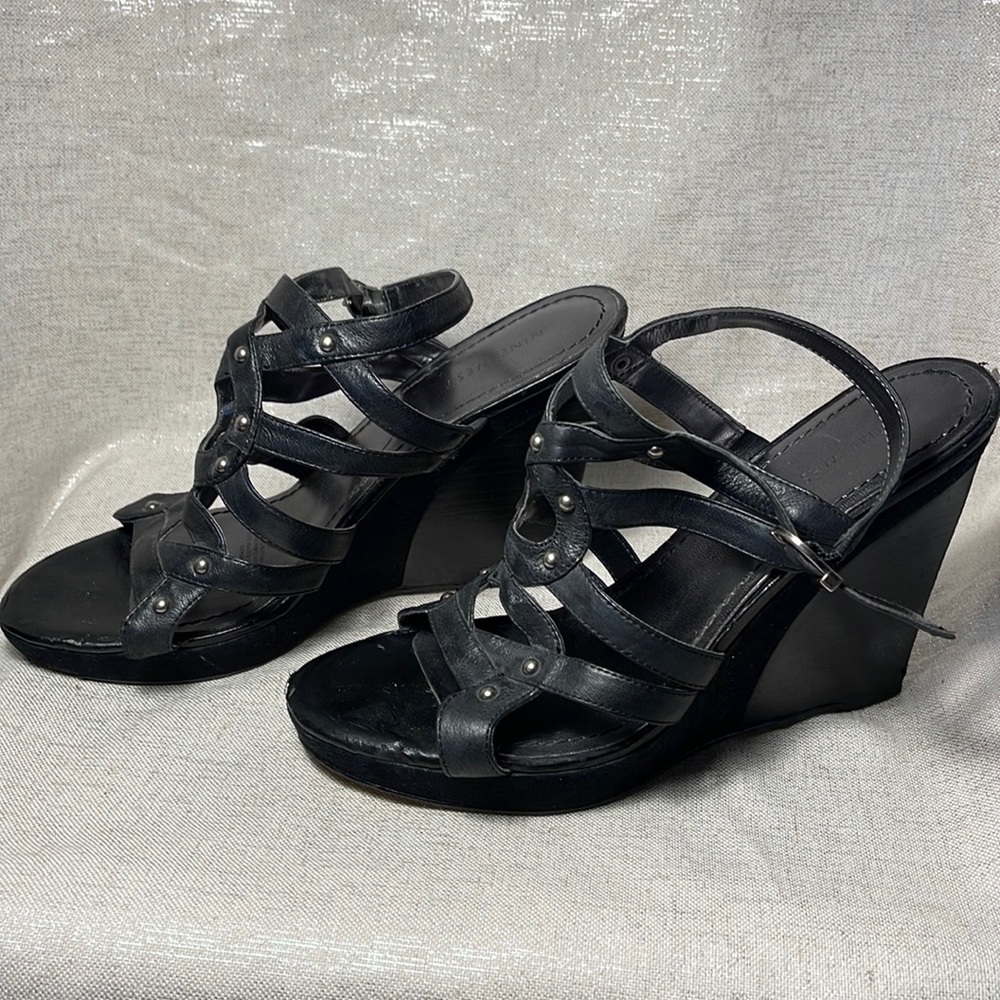 NINE WEST PLATFORM WEDGES